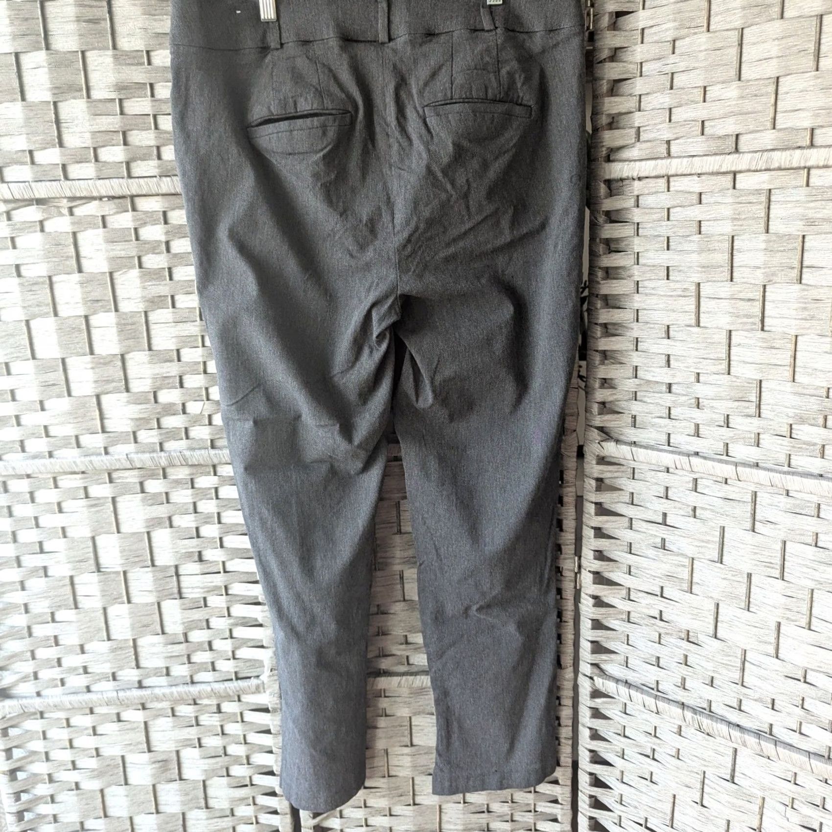 Vintage Lane Bryant The Allie Pants Womens 18W Gray Slim Leg Ankle Trousers Officework Dress Pants Slim Fit Pockets Zipper Button Straight Leg Size 40" / US 18 - 3 Thumbnail