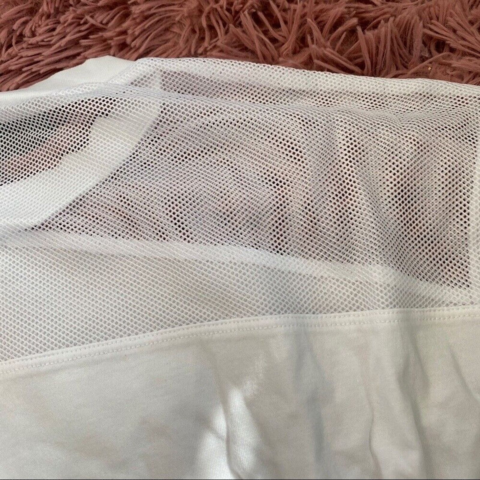 Other NWT Kendall & Kylie White Mesh Shoulder Long Sleeve Crop Top Size S / US 4 / IT 40 - 5 Thumbnail