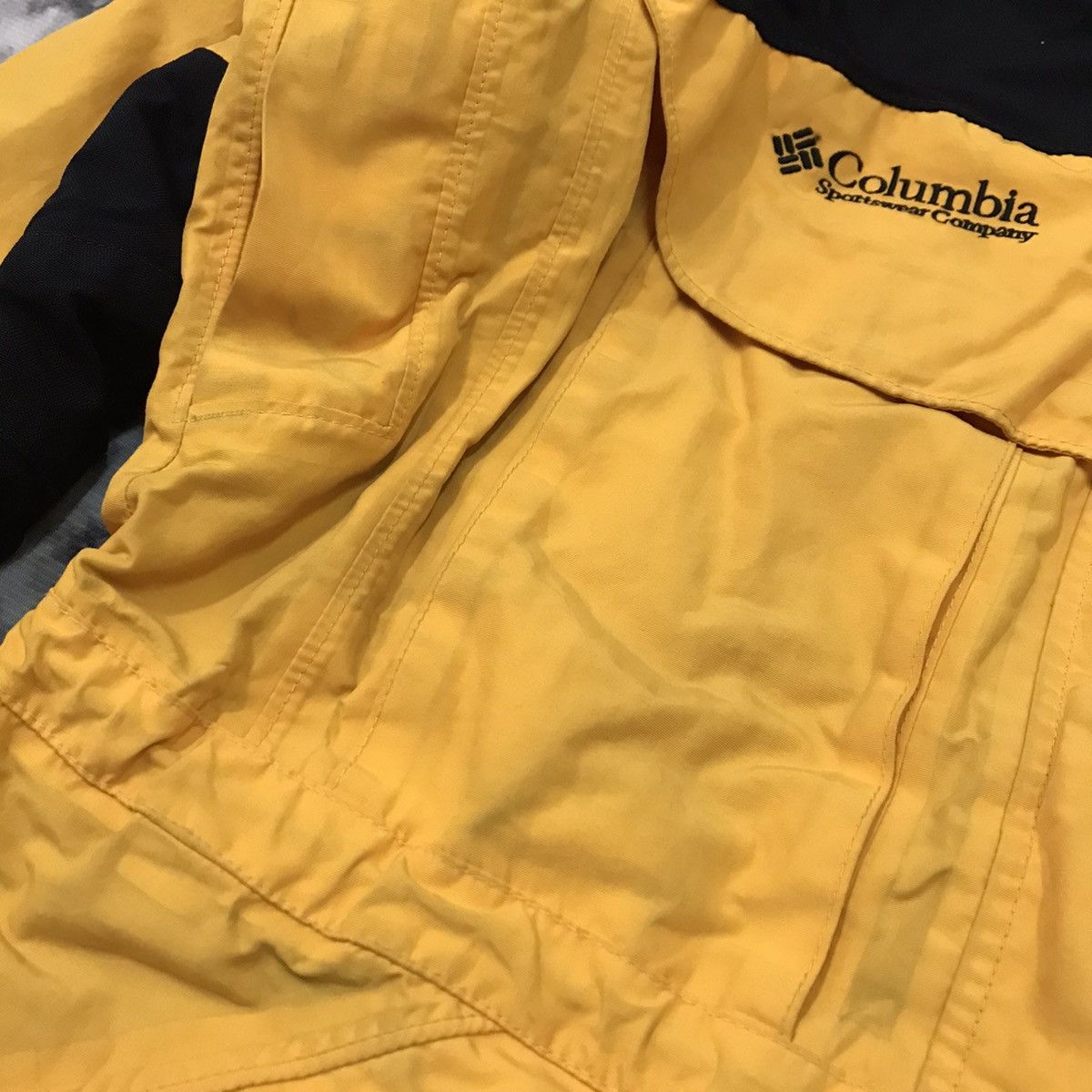 Columbia Women’s Vintage Columbia Titanium Omnitech Waterproof Jacket Size L / US 10 / IT 46 - 6 Thumbnail