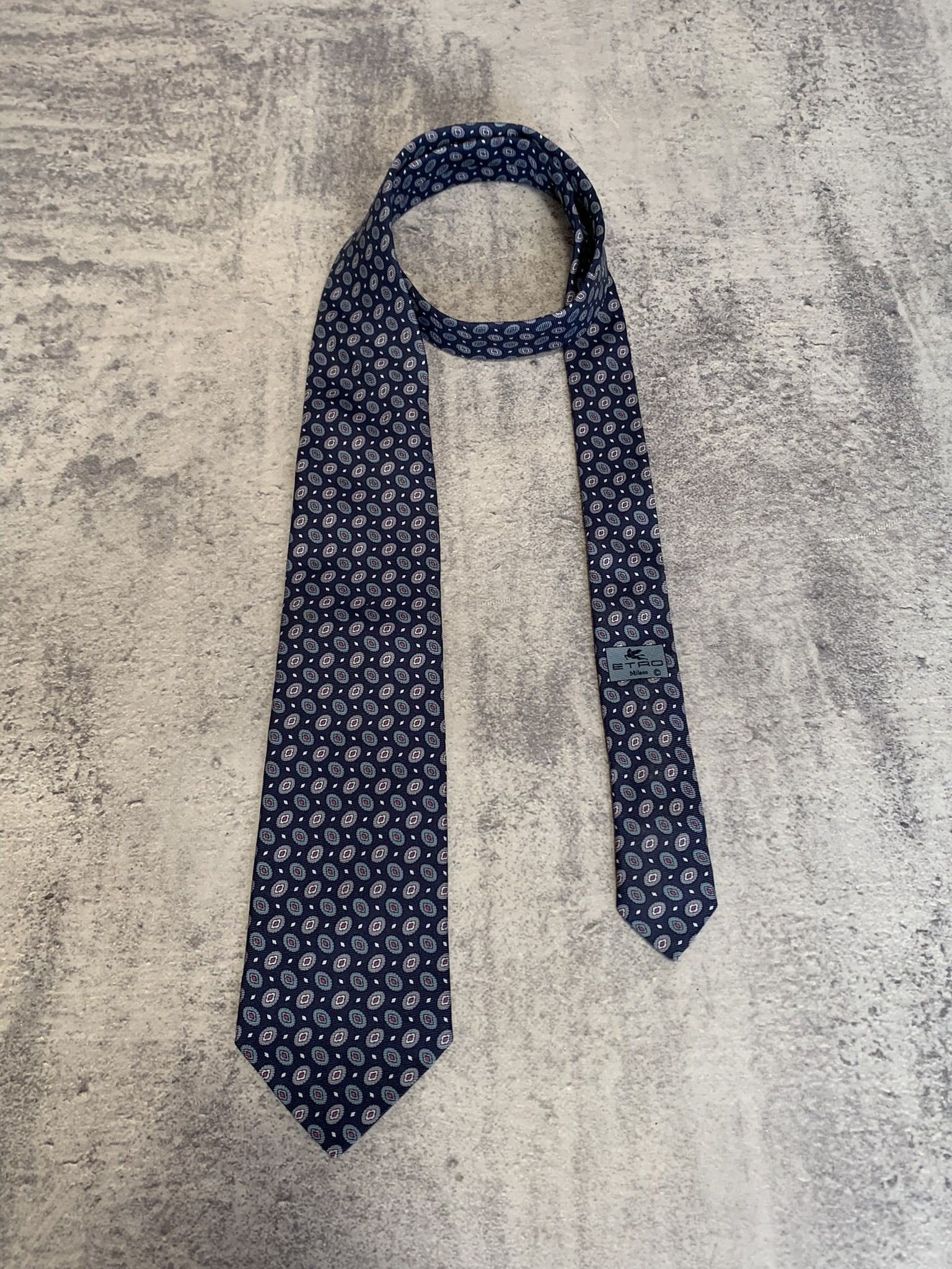 Etro ETRO 100% Silk Mens Luxury Tie Size ONE SIZE - 1 Thumbnail