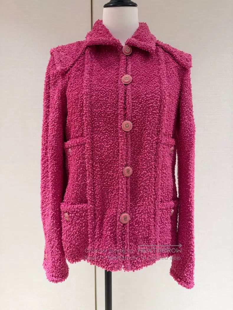 Chanel Chanel 20 early spring show rose pink tweed jacket Size XS / US 0-2 / IT 36-38 - 1 Thumbnail