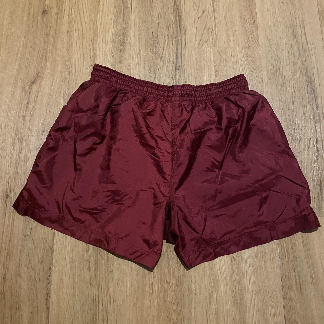 Nike 90s Vintage Burgundy Nike sportswear shorts Size US XL / EU 56 / 4 - 5 Thumbnail