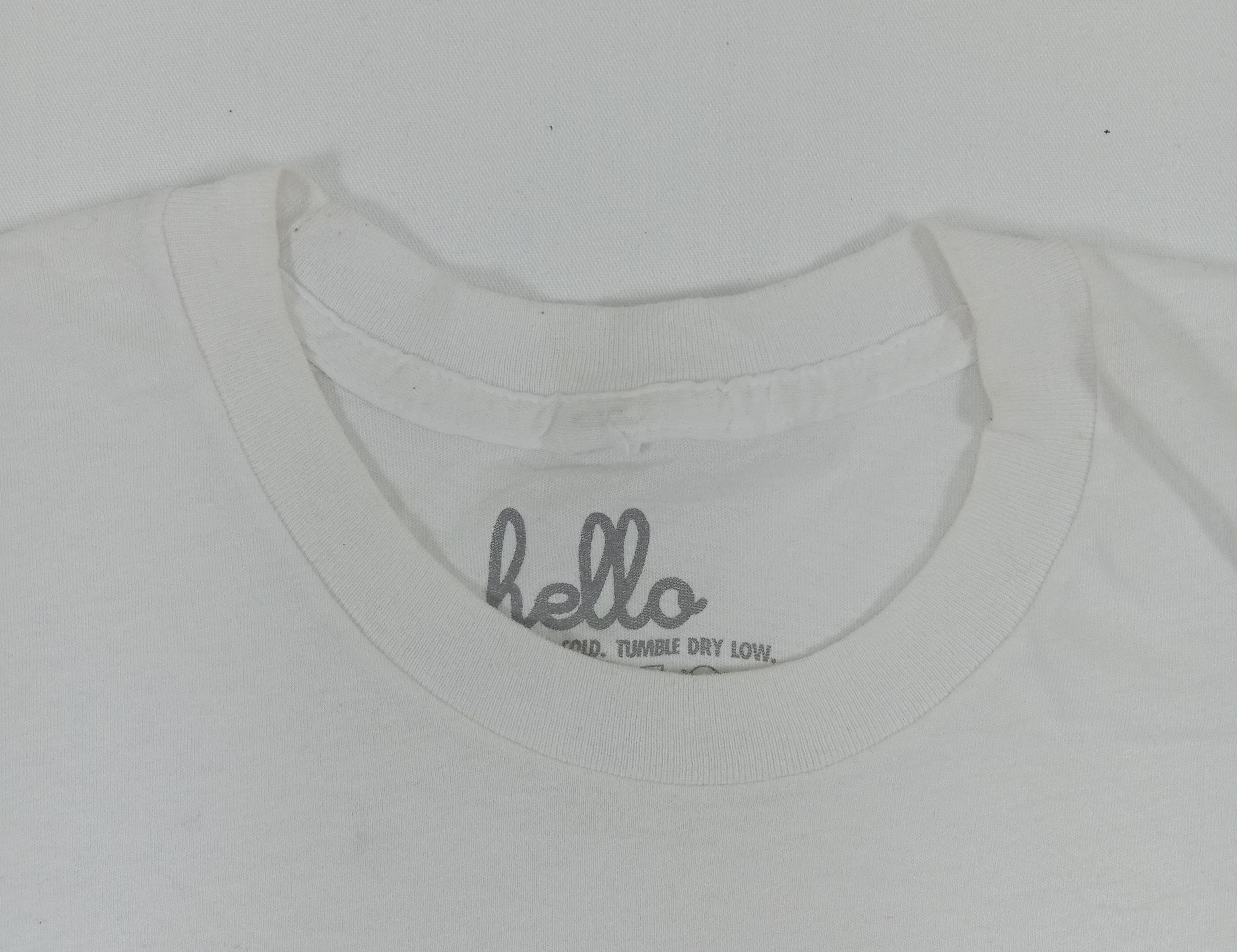 Vintage Vintage Hello Red Apple Graphic T Shirt Size US L / EU 52-54 / 3 - 2 Thumbnail