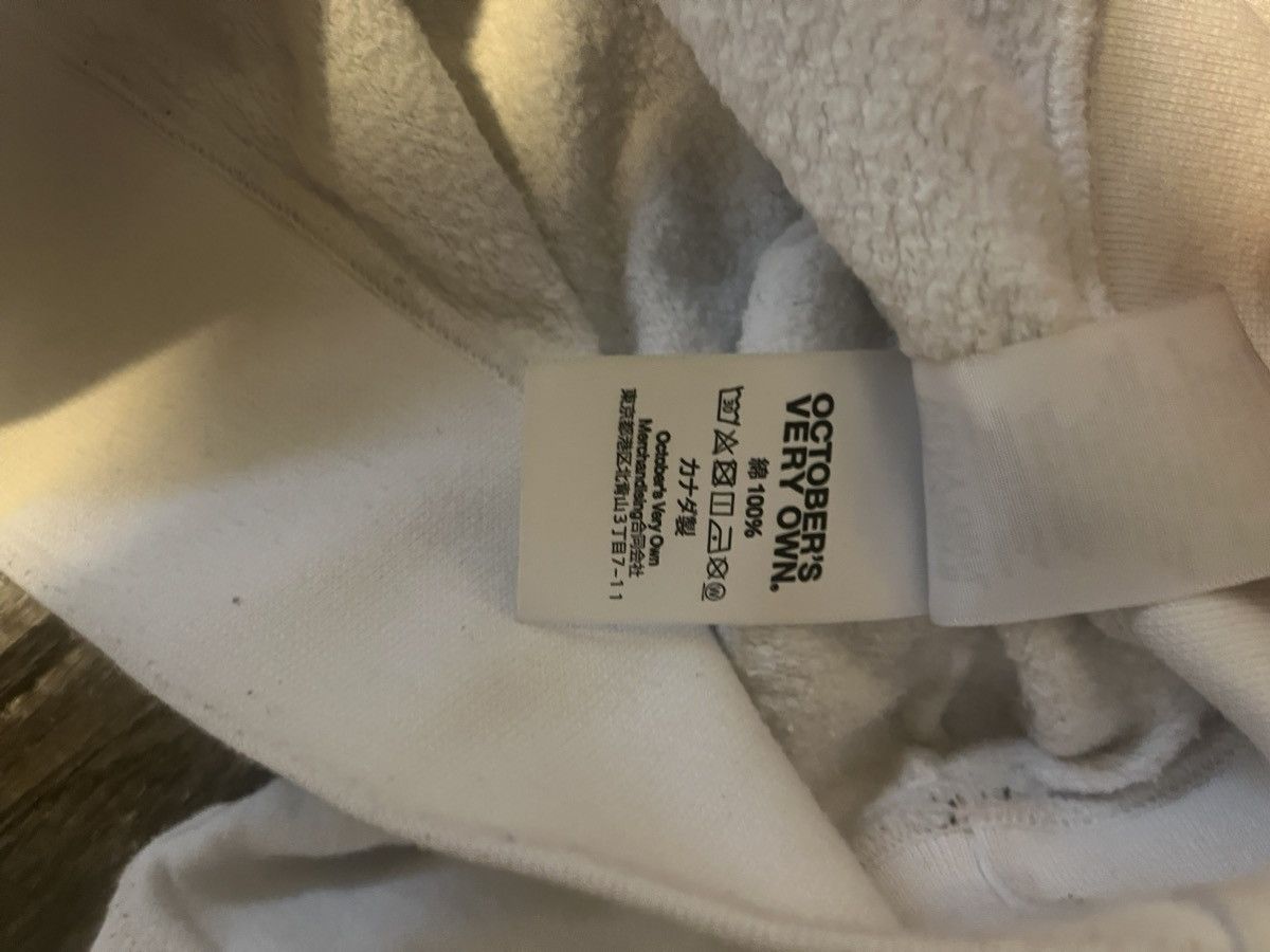 Drake OVO OG Owl Crewneck SS23 White/Gold Size US M / EU 48-50 / 2 - 6 Thumbnail