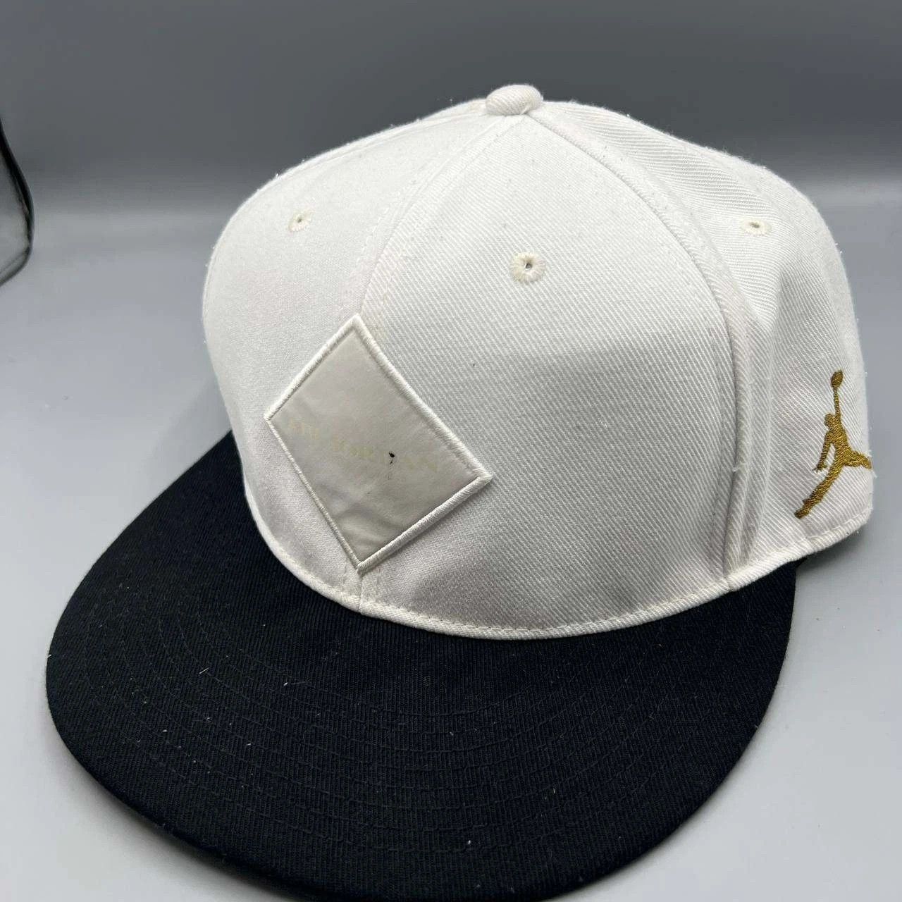 Jordan Brand Air Jordan Retro 9 Hat Men Embroidered Jumpman Snap Back Cap Size ONE SIZE - 1 Thumbnail