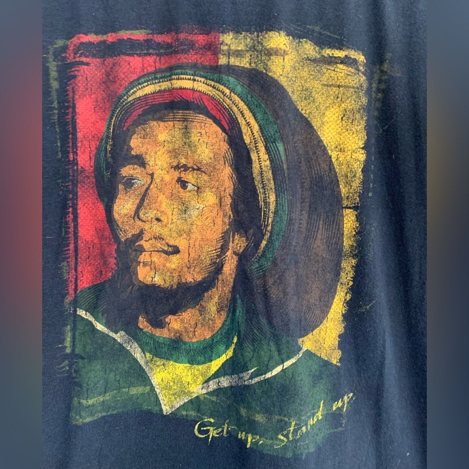 Bob Marley 2011 BOB MARLEY GET UP STAND UP SHIRT SIZE MEDIUM NICE Size US M / EU 48-50 / 2 - 2 Thumbnail
