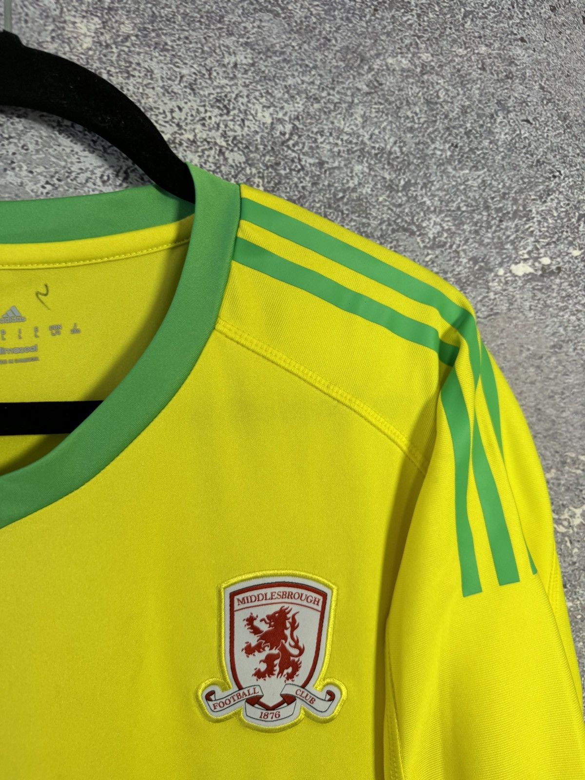 Adidas × Vintage Vintage Middlesbrough 2017/18 GK Adidas Jersey L size Size US L / EU 52-54 / 3 - 10 Thumbnail