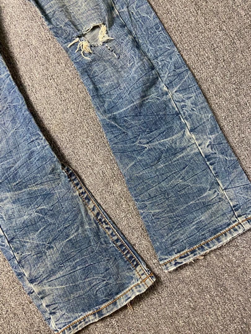 Japanese Brand Rattle Trap Brand Distressed Denim Ripped Jeans (205) Size US 33 - 10 Thumbnail