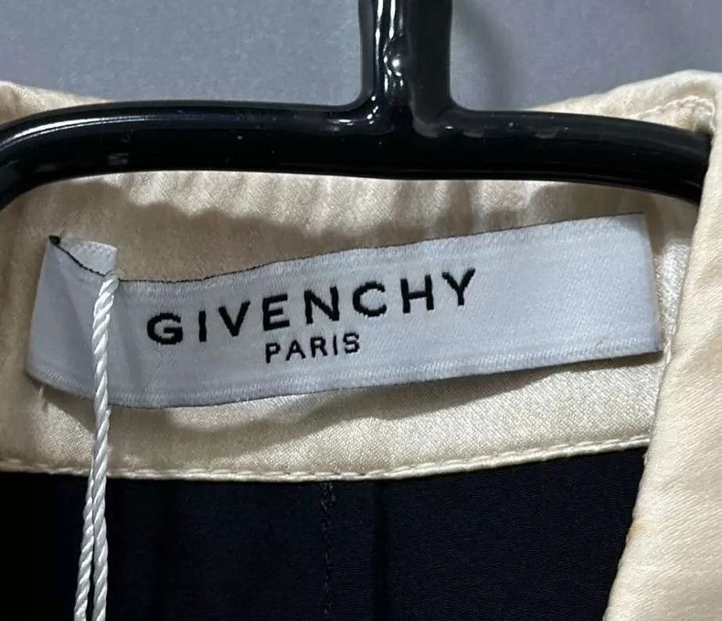 Givenchy Givenchy Sleeveless Silk Top by Givenchy -2507 Size S / US 4 / IT 40 - 4 Thumbnail