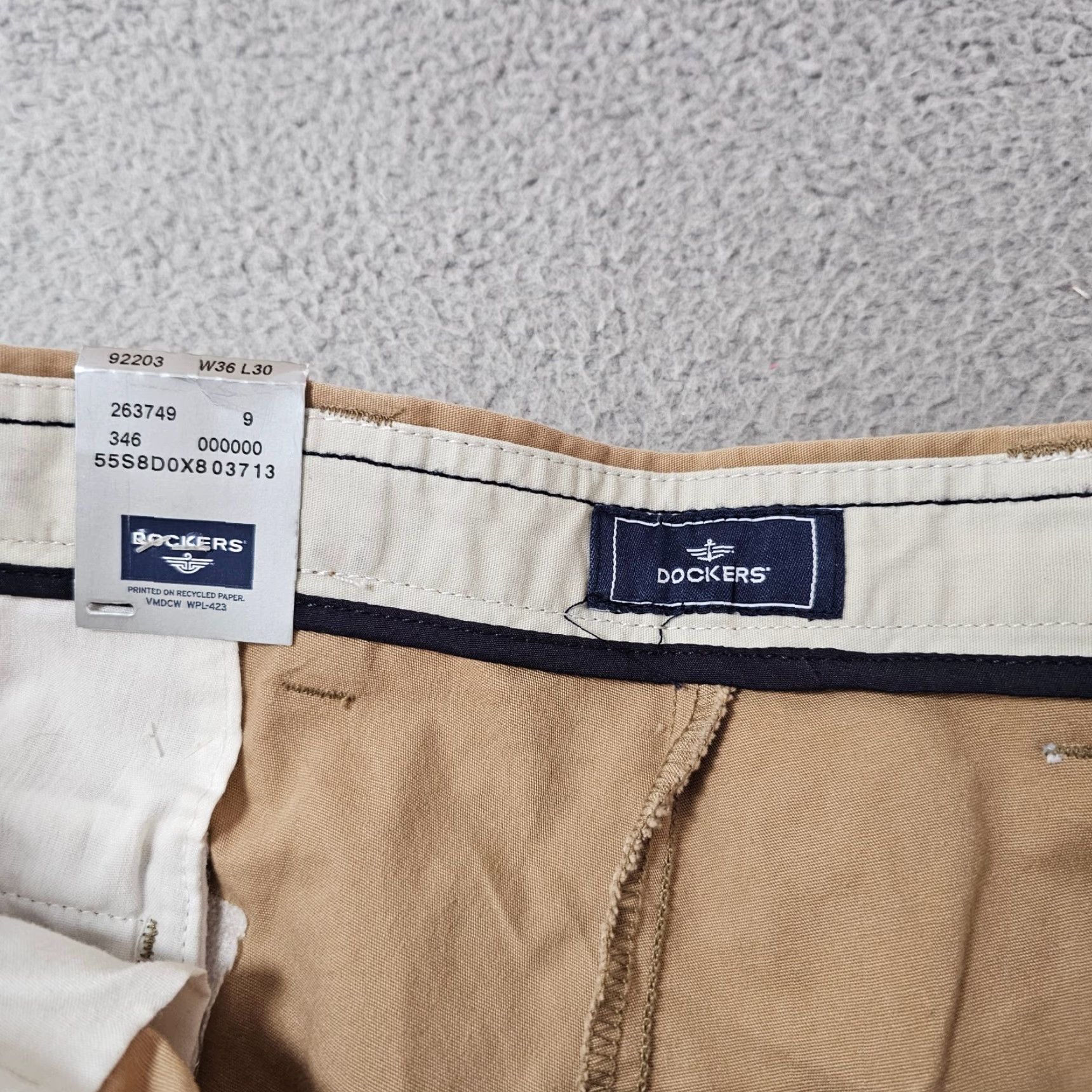 Dockers DOCKERS Washed Khaki Pant Mens 36x28.5 Classic Fit Cotton Flat Front Shirt Size US 36 / EU 52 - 3 Thumbnail
