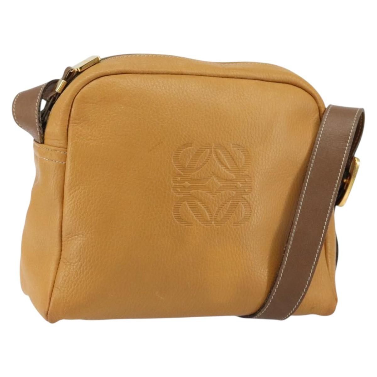 Loewe Loewe Anagram Shoulder Bag Leather Size ONE SIZE - 1 Thumbnail