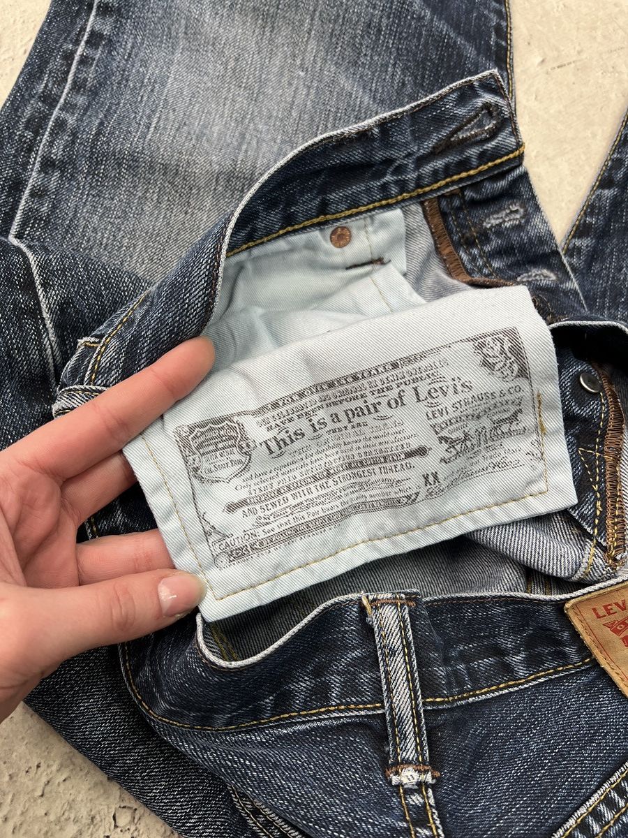 Levi's Vintage Levis 90s distressed denim jeans 501 retro style Size US 33 - 6 Thumbnail