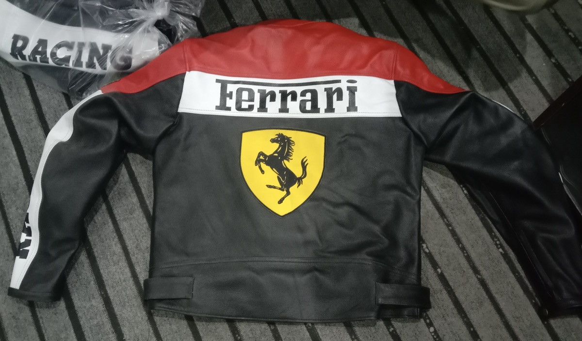 Genuine Leather Vintage Ferrari Motorcycle Racing Leather Jacket Size US M / EU 48-50 / 2 - 2 Thumbnail