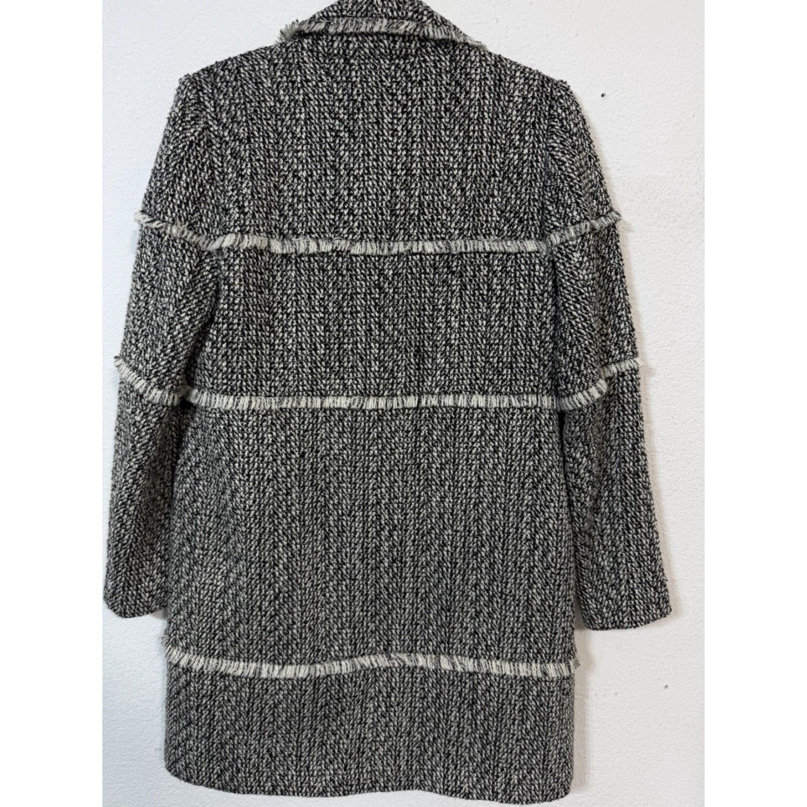 Karl Lagerfeld Karl Lagerfeld Women Tweed Gray Jacket Size S Button Up Fringe Long Coat Size S / US 4 / IT 40 - 6 Thumbnail