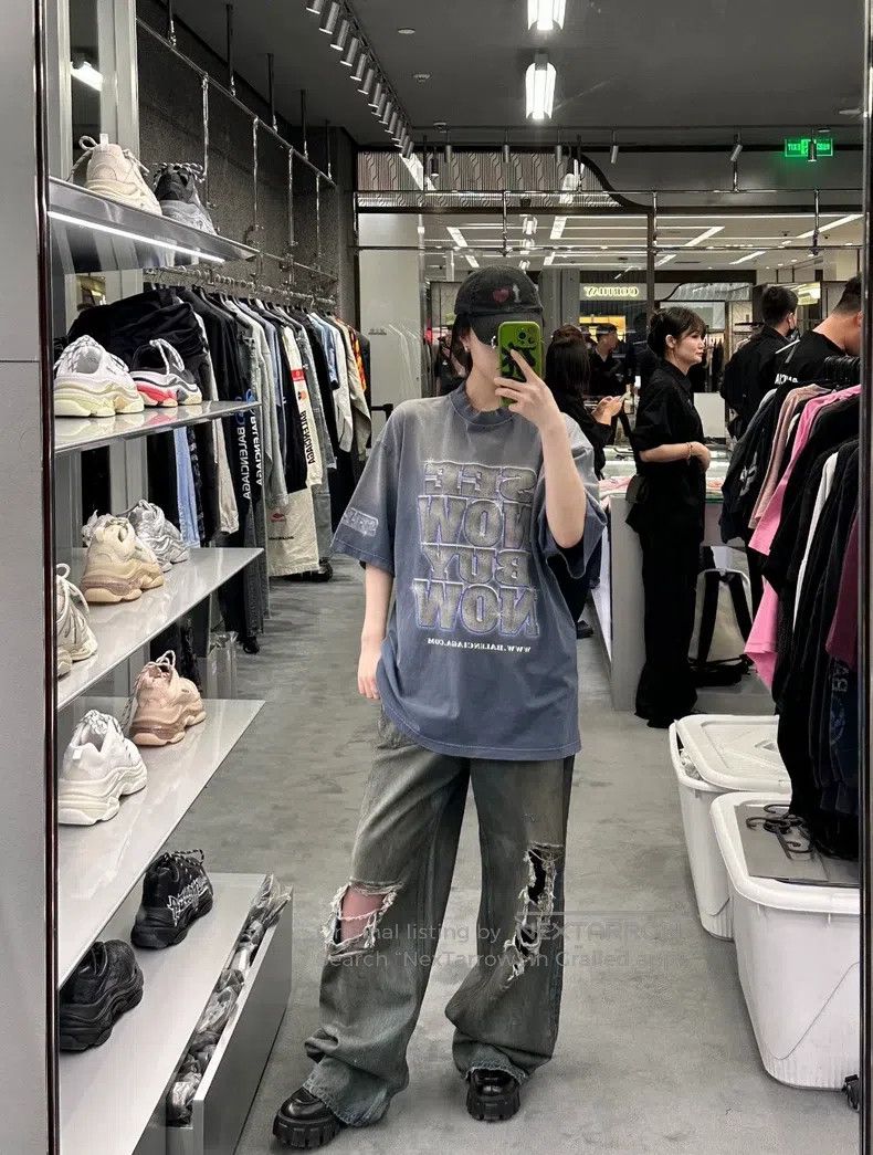 Balenciaga Balenciaga Alphabet Printed Aged Look Size US XS / EU 42 / 0 - 8 Thumbnail