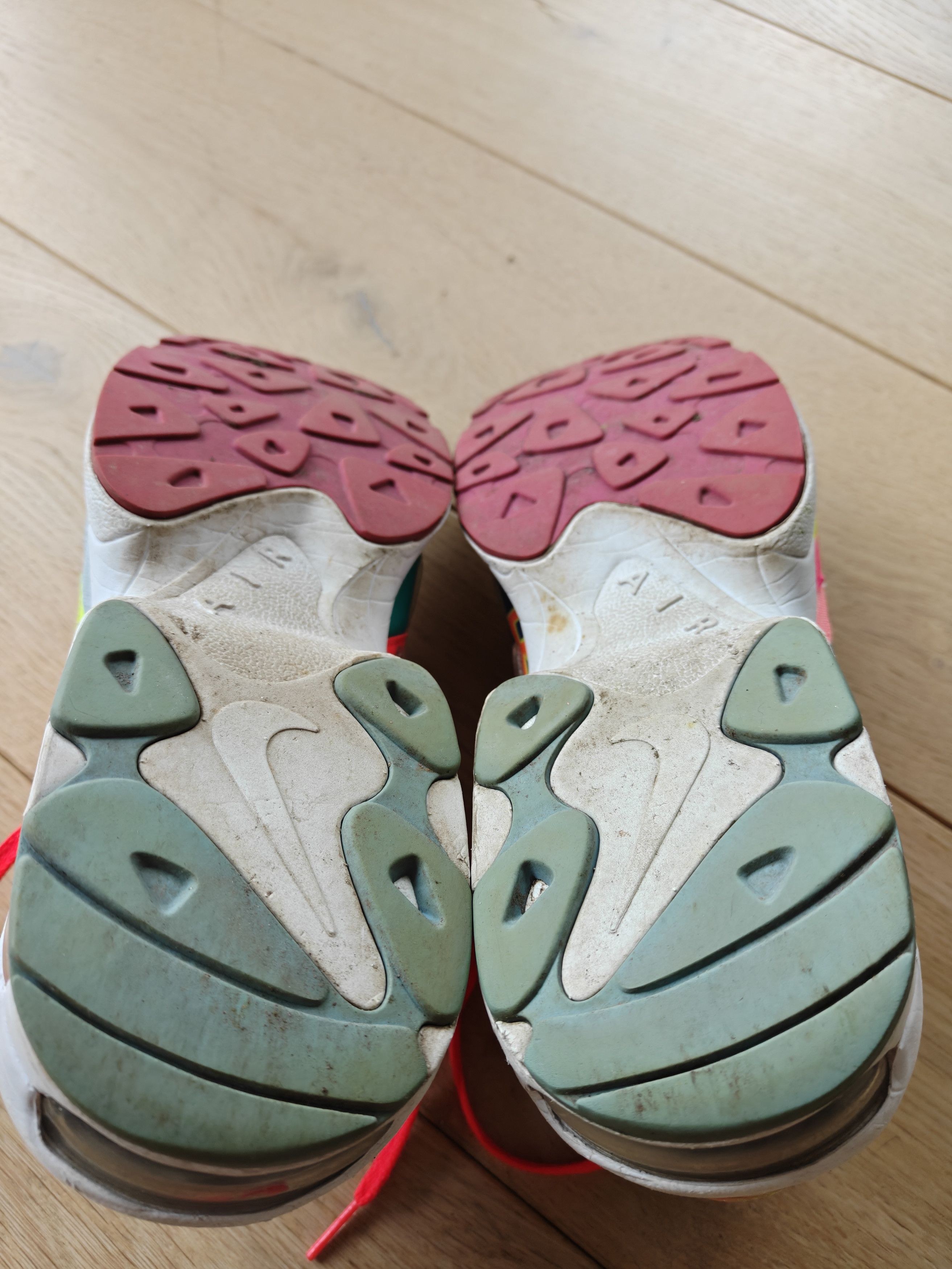 Nike × atmos Nike Air Max 2 Light Atmos Size US 10 / EU 43 - 5 Thumbnail