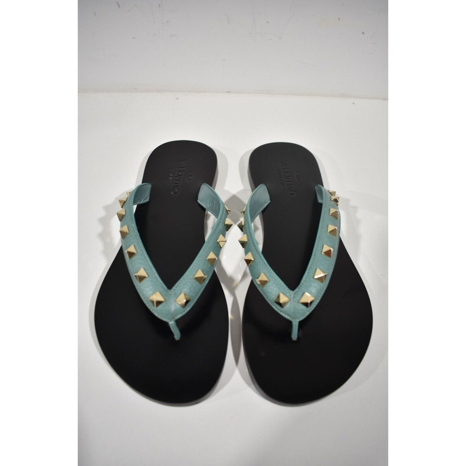 Valentino Valentino Rockstud Green Stud Black Leather Thong Sandal Size US 7.5 / IT 37.5 - 3 Thumbnail