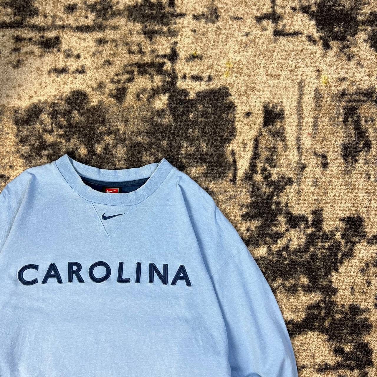Nike Nike Carolina Big Logo Vintage Y2K Center Swoosh Long Sleeve Size US L / EU 52-54 / 3 - 2 Thumbnail