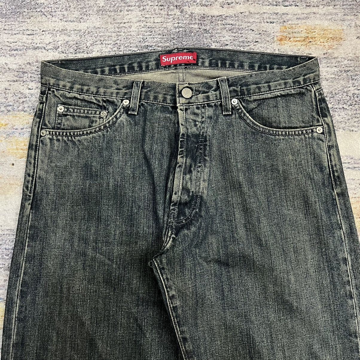 Supreme Supreme vintage wash loose fit denim pants Size US 34 / EU 50 - 6 Thumbnail