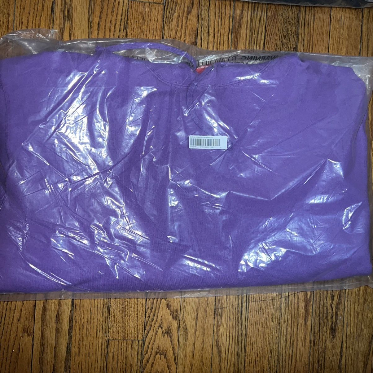 Supreme Supreme Satin Applique Hooded Sweatshirt Violet Size: XL Size US XL / EU 56 / 4 - 3 Thumbnail