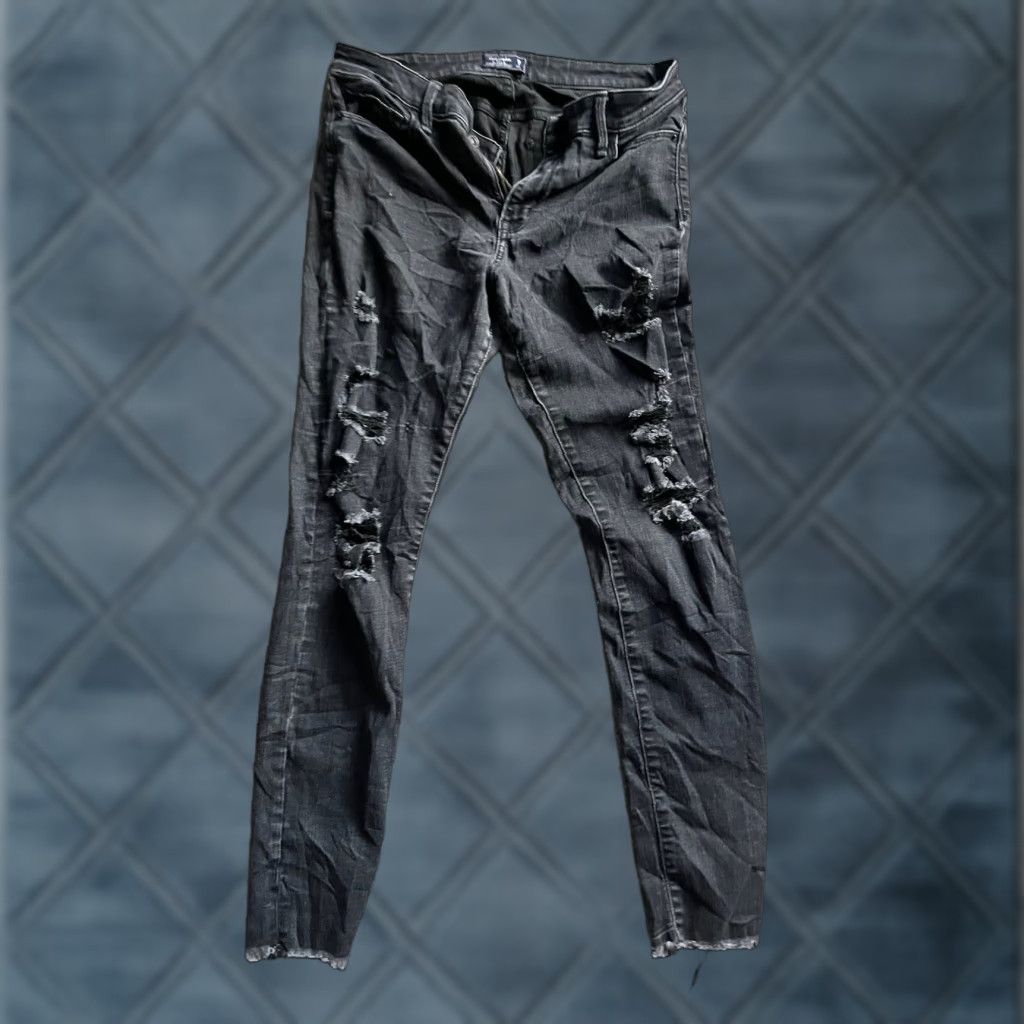 Abercrombie & Fitch ABERCROMBIE & FITCH Womens Jeans Super Skinny Size 6 Waist 28 Black Denim Classic Modern Size 28" / US 6 / IT 42 - 1 Thumbnail