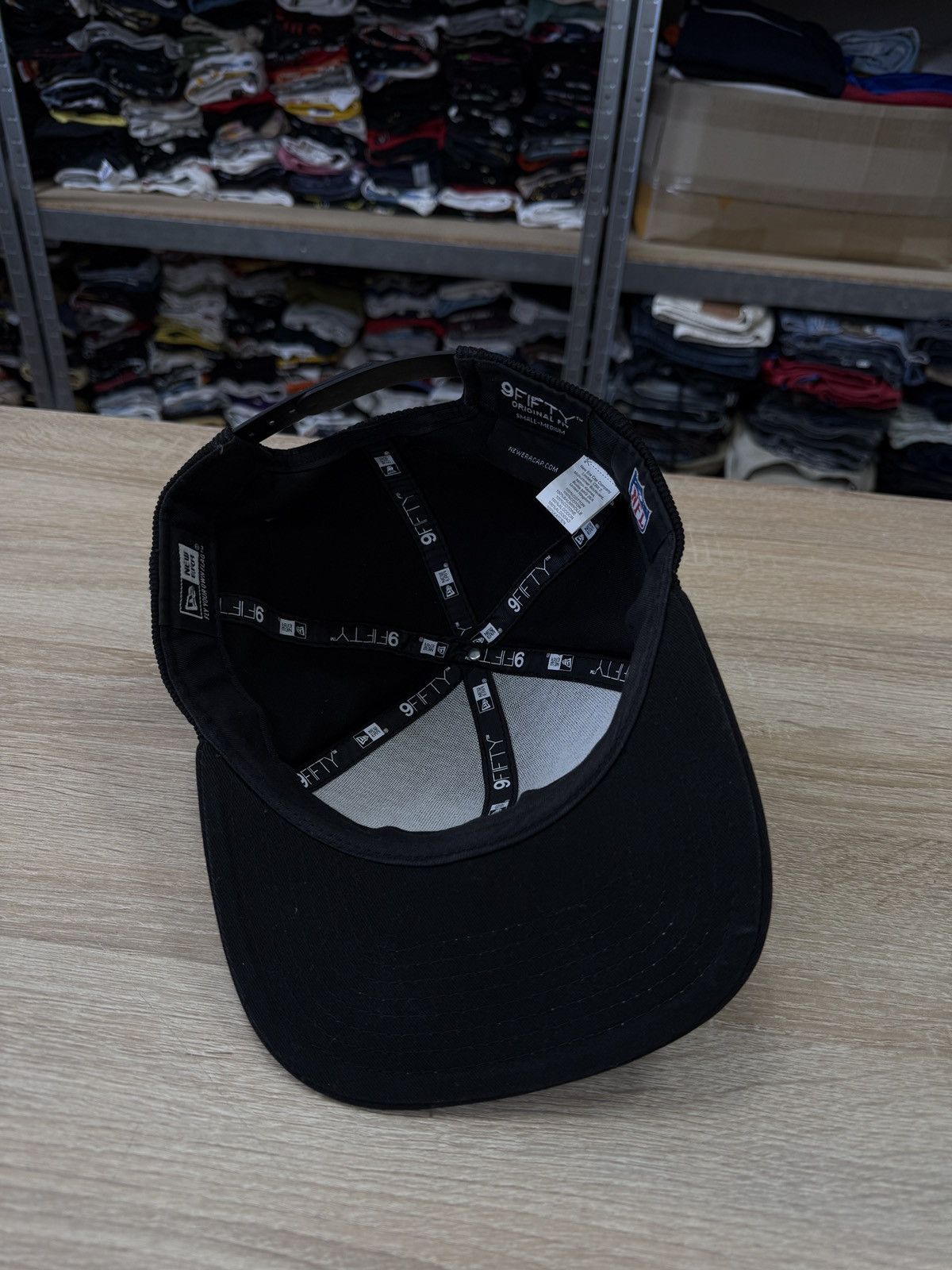 NFL × New Era 🇺🇸 Vintage Y2K New Era Oakland Raiders NFL 9FIFTY Cap Retro Size ONE SIZE - 3 Thumbnail