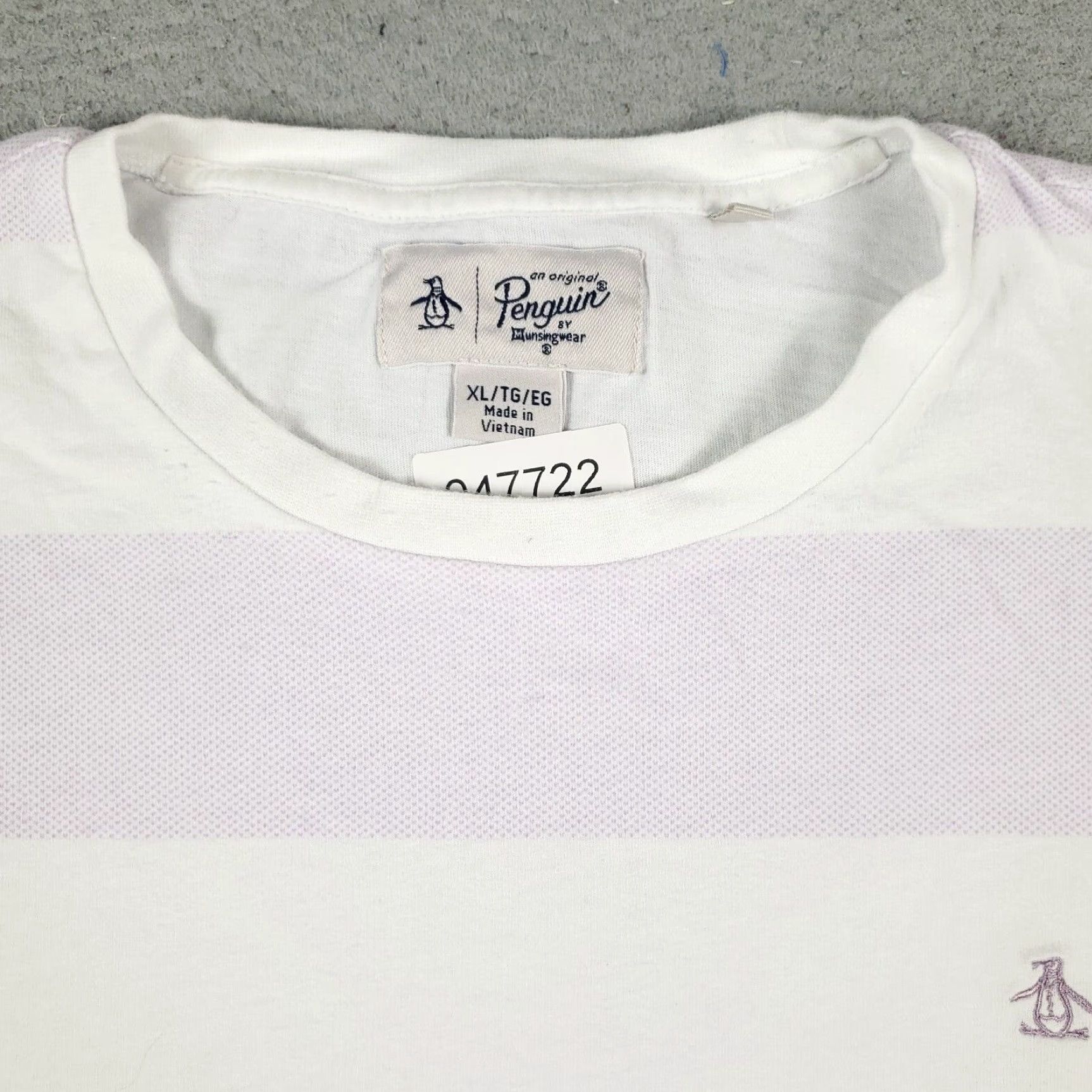 Original Penguin Original Penguin T-Shirt Mens XL Purple White Striped Casual Short Sleeve Size US XL / EU 56 / 4 - 2 Thumbnail