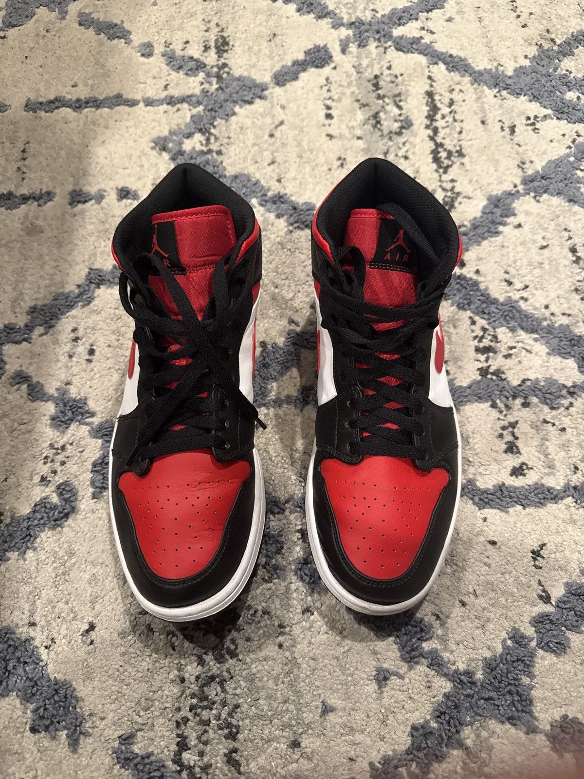 Jordan Brand High Top Jordan 1 Size US 11 / EU 44 - 1 Thumbnail
