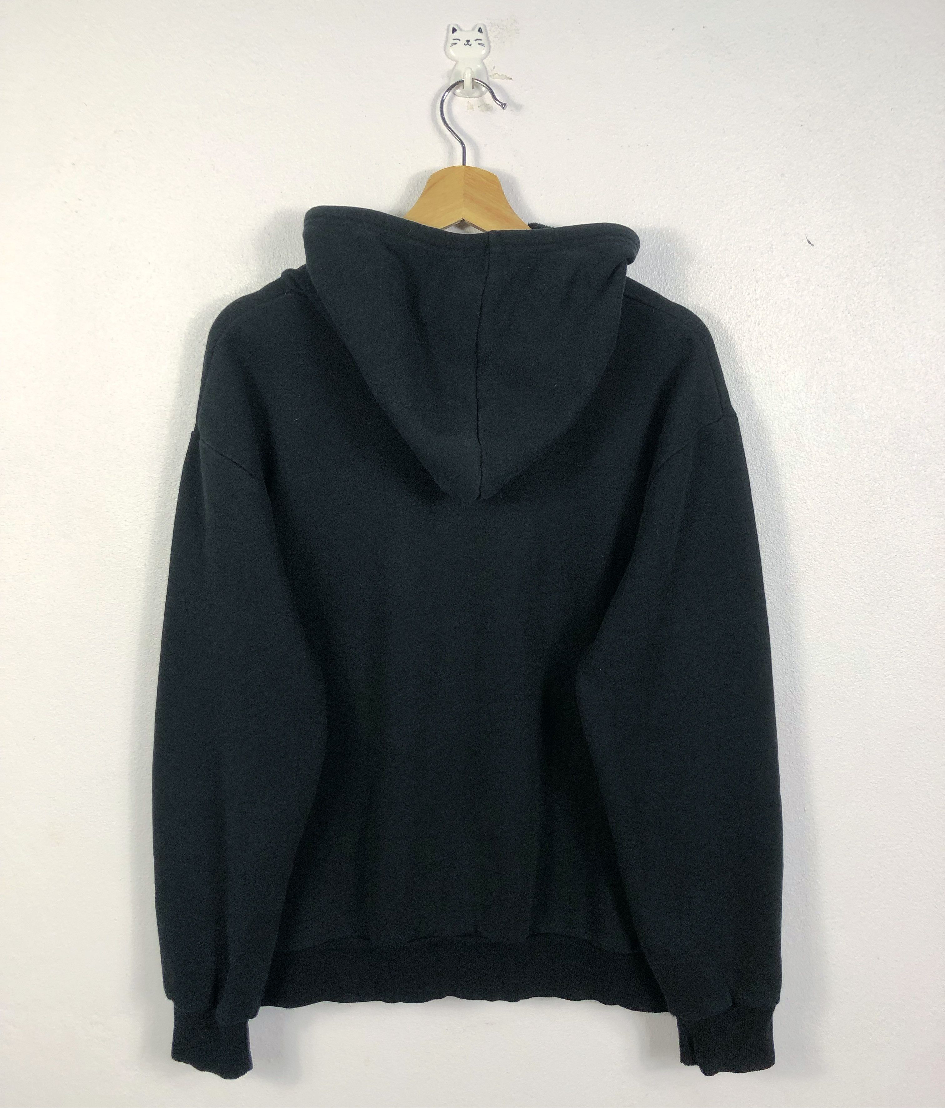 Band Tees Rare Vintage Y2K The Strokes Band Magna Logo Hoodie Size US L / EU 52-54 / 3 - 8 Thumbnail