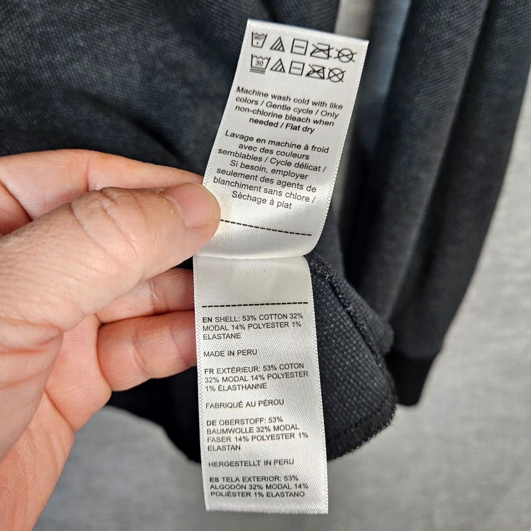 UNTUCKit UNTUCKit Schrock Dark Gray Henley Button Up Top Men’s Size XXL Shirt Men 2XL Gray Henley Button Up Shirt Mens XXL Size US XXL / EU 58 / 5 - 4 Thumbnail