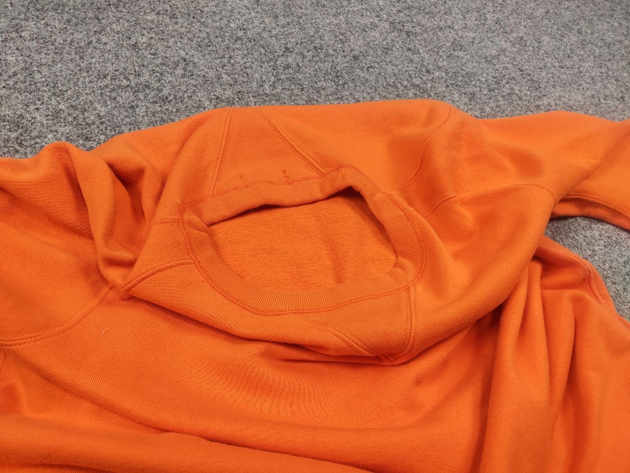 Levi's Vintage Clothing Levi's Vintage Clothing Bay Meadows Orange Sweatshirt Size US M / EU 48-50 / 2 - 12 Thumbnail
