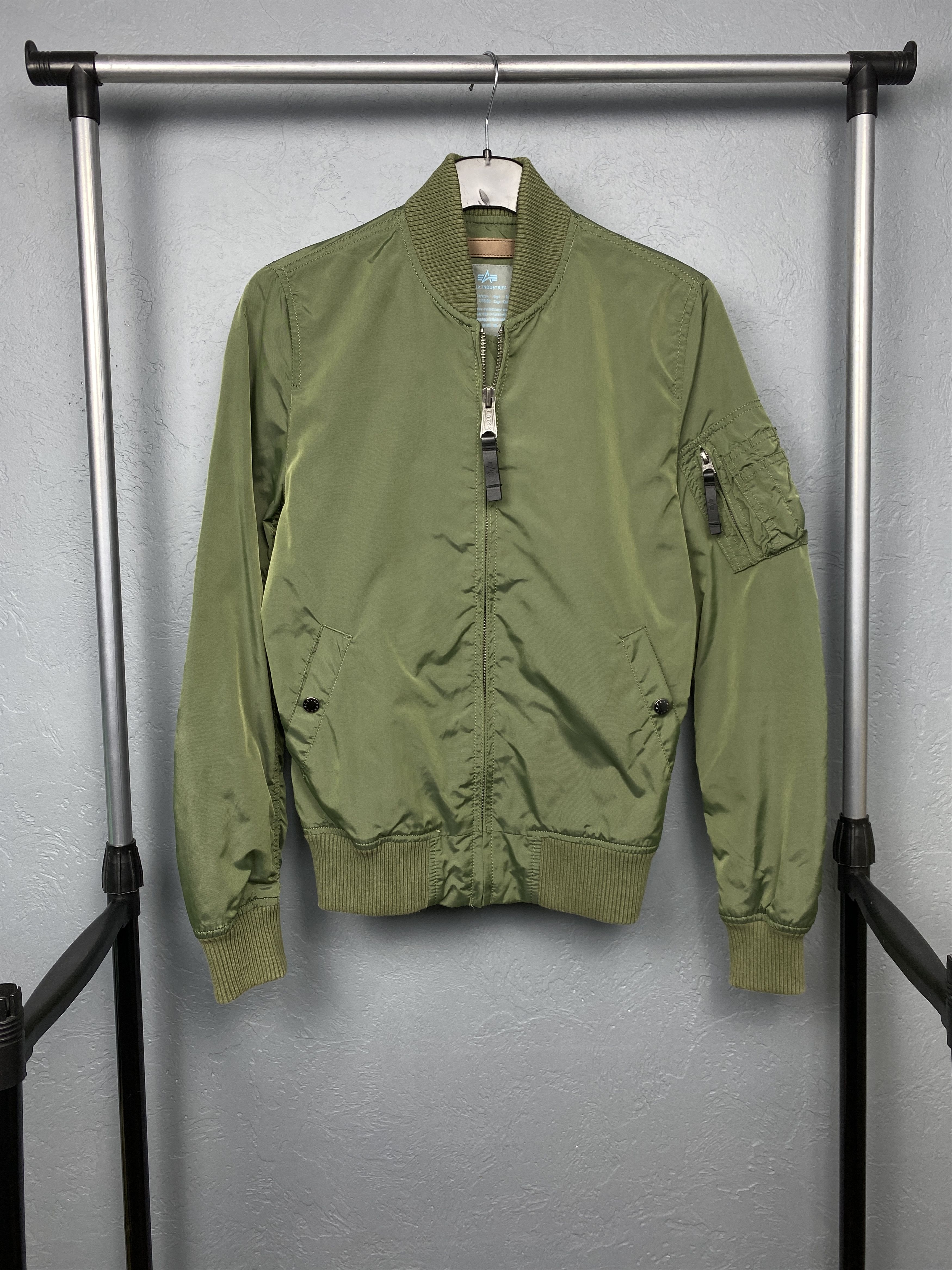 Alpha Industries Alpha Industries MA1 Flight Pilot Nylon Bomber Jacket Size US M / EU 48-50 / 2 - 1 Thumbnail