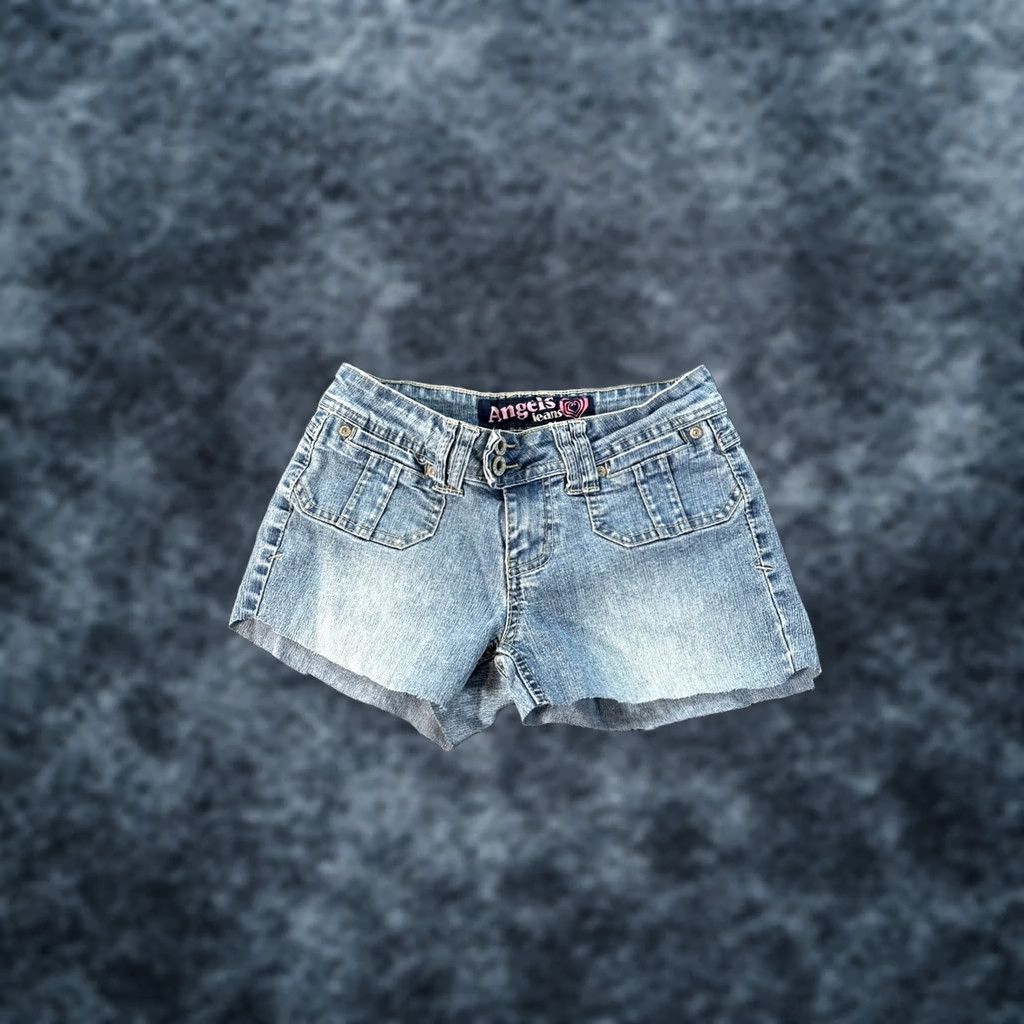 Vintage VINTAGE Angels Cut-Off Shorts Womens 24 Light Wash Denim Cotton 90s Angel Stretch Front Pocket Blues Womens 24s 90s Size 42" / US 20 - 1 Thumbnail