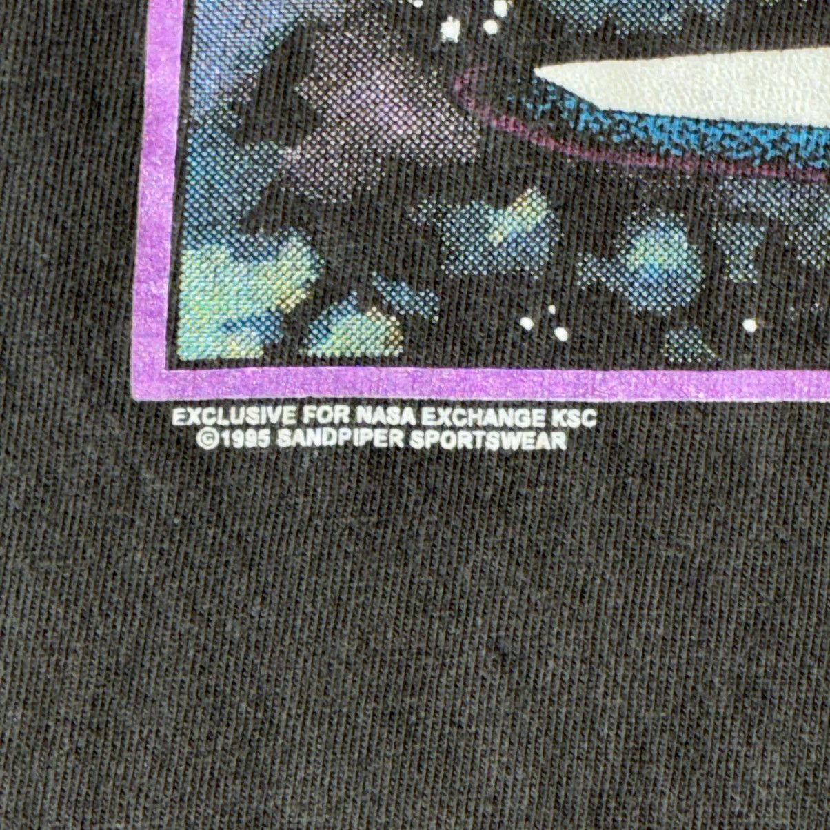 Hanes 90s black NASA Atlantis Space Shuttle Tee Shirt Size US L / EU 52-54 / 3 - 3 Thumbnail