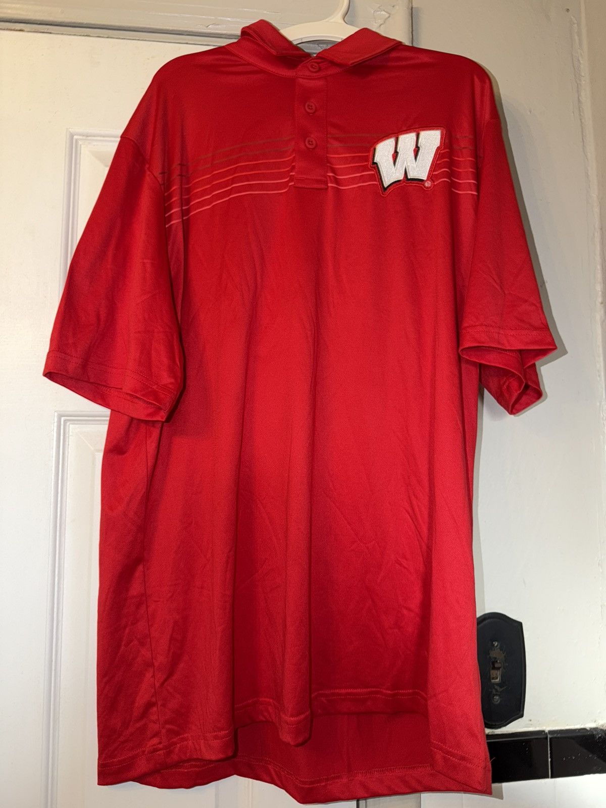 NCAA Captivating NCAA Wisconsin Badgers Polo T Shirt Mens Size L Size US L / EU 52-54 / 3 - 1 Thumbnail