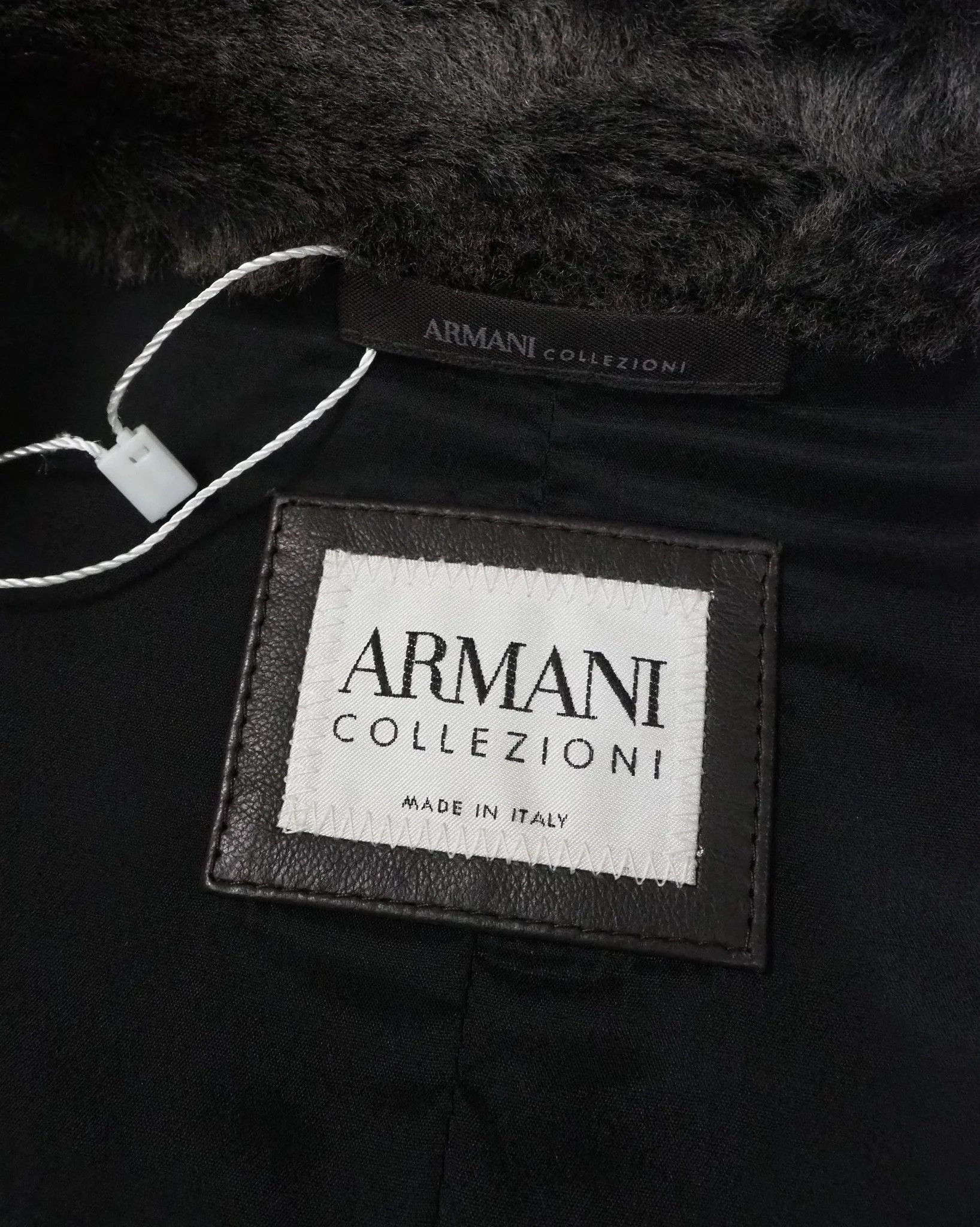 Armani Collezioni Armani Collezioni Square FrontLeatherJacket Fur Collar$2325 Size US M / EU 48-50 / 2 - 3 Thumbnail