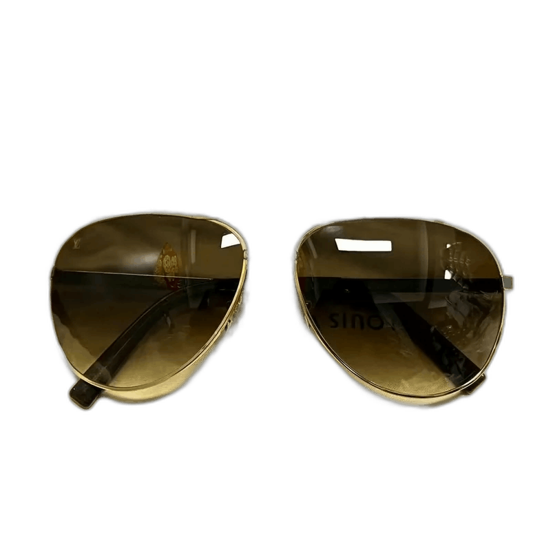 Louis Vuitton Louis Vuitton Pilot Sunglasses with Original Case Size ONE SIZE - 1 Thumbnail