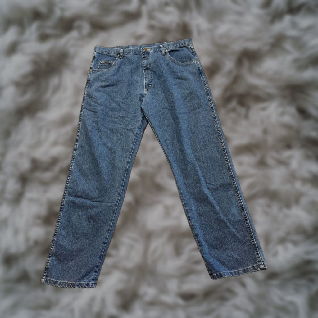 Wrangler Wrangler Rugged Wear Jeans Bootcut Men 42 Blue Denim 42X32 Cotton Blend 5-Pocket Stretch Relaxed M Size US 42 / EU 58 - 1 Thumbnail