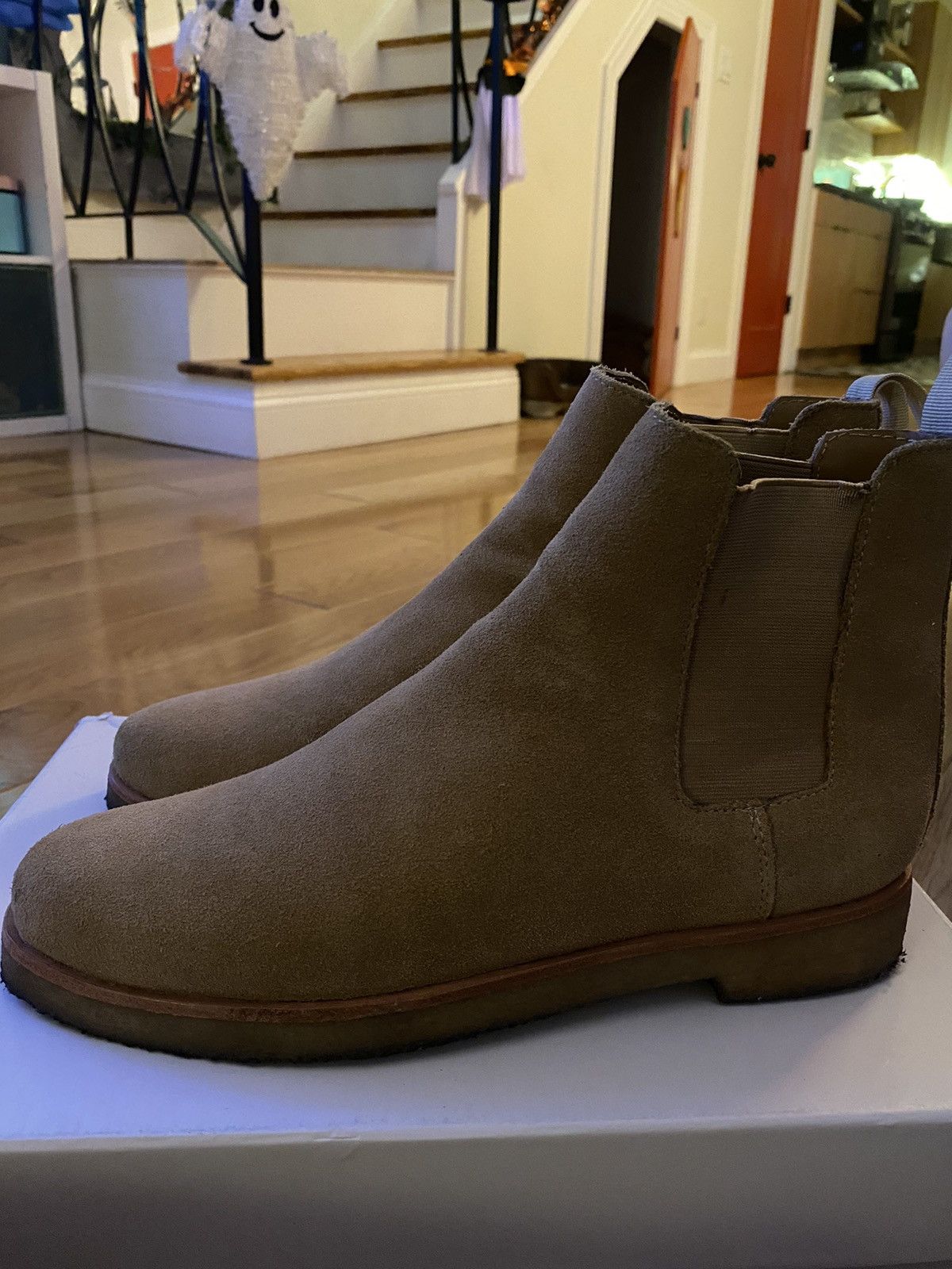 MNML Crepe Chelsea Boot Size US 8.5 / EU 41-42 - 3 Thumbnail