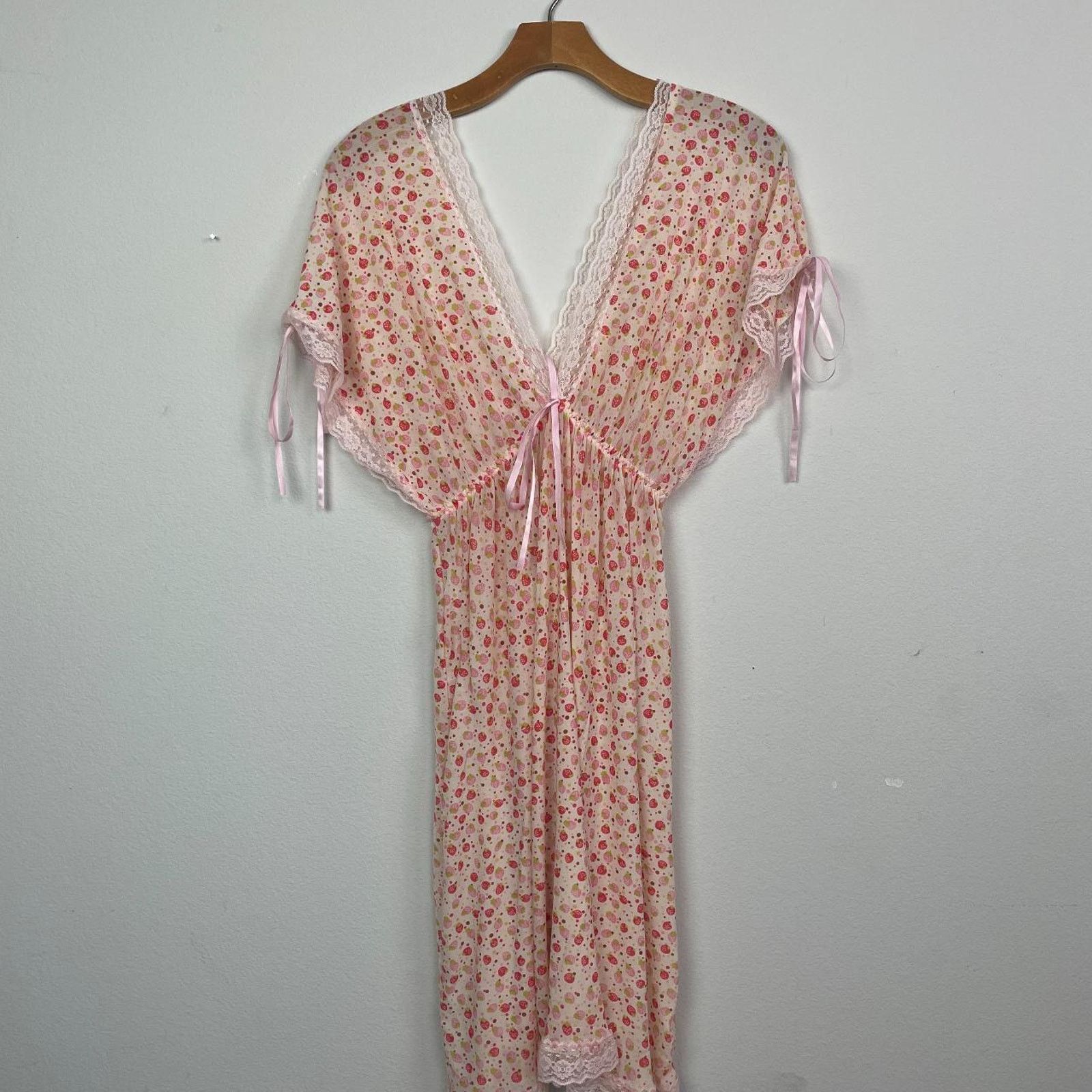 Other Strawberry Print Mesh Babydoll Dress Size M / US 6-8 / IT 42-44 - 1 Thumbnail