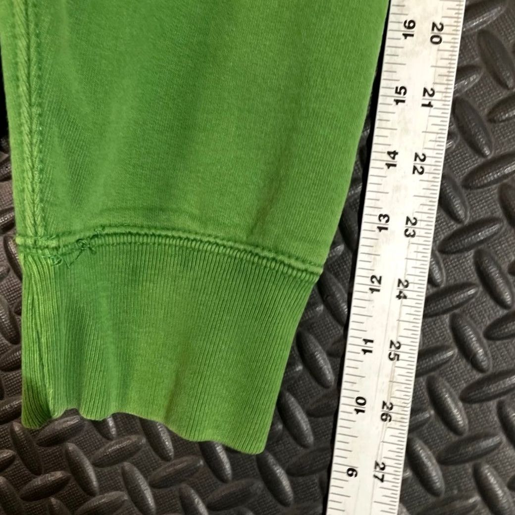 Vintage VINTAGE American Eagle Hoodie XL Green Southside AE Tigers St Patrick Sweater Mens XL Green AE Tigers St Patrick Hoodie Size US XL / EU 56 / 4 - 6 Thumbnail