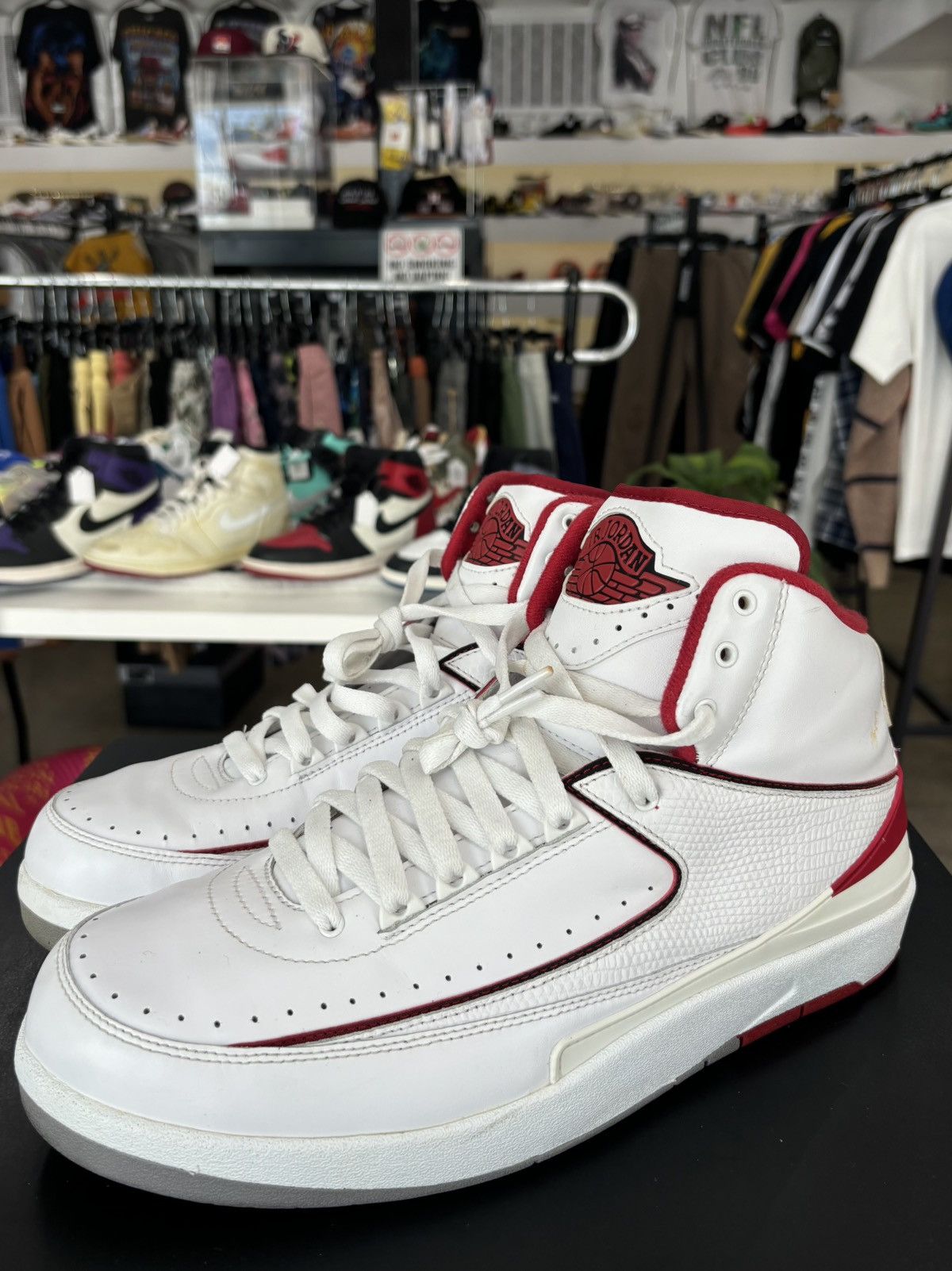 Jordan Brand Air Jordan 2 White Red Sz. 12 (2014) Size US 12 / EU 45 - 1 Thumbnail