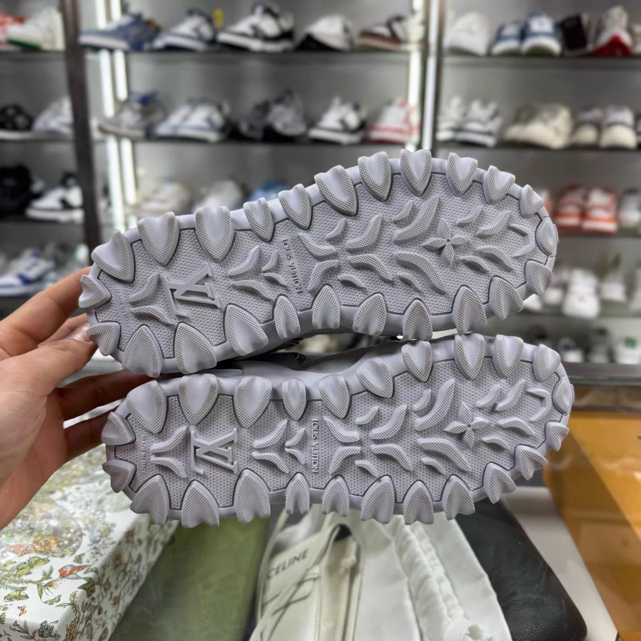 Louis Vuitton LV RUCH Gray Silver 36 Sneakers Size US 5.5 / IT 35.5 - 7 Thumbnail