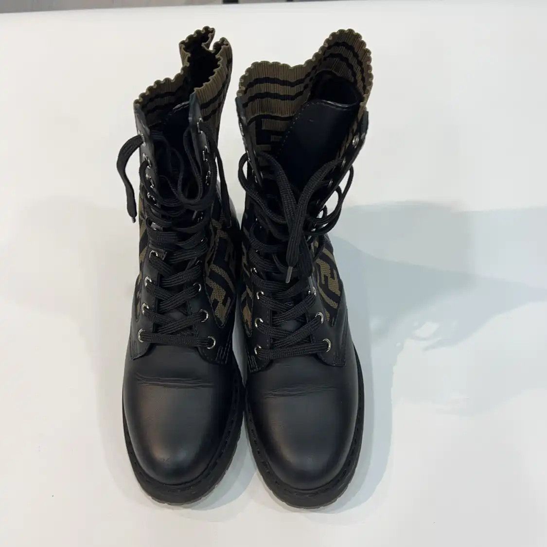 Fendi FENDI black leatherLOGO patchwork Women's ankle boots 35 Size US 5 / IT 35 - 1 Thumbnail