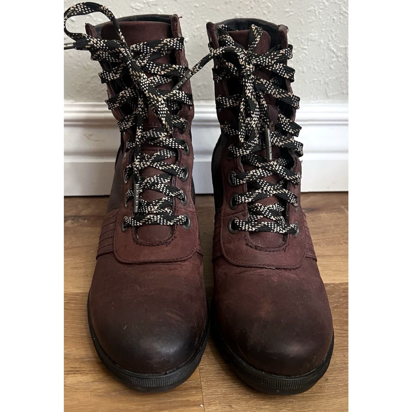 SOREL VINTAGE SOREL Lexie Boot Wedge Women 8 Red Wine Nubuck Waterproof Rubber Heel Wedge Boot Girls Womens Shoes/Burgundy Size US 8 / IT 38 - 4 Thumbnail