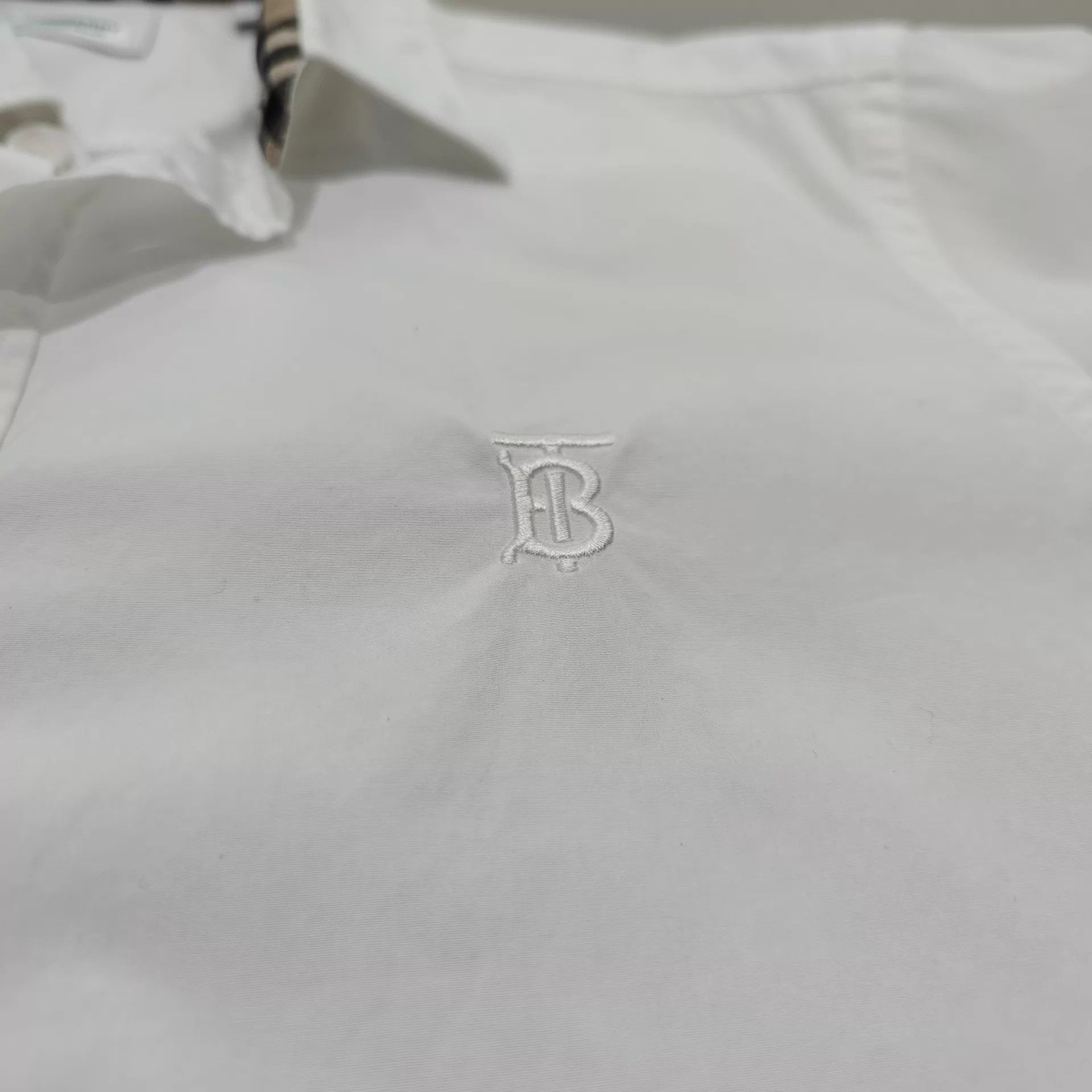 Burberry Burberry 99 New Short-Sleeve Shirt L Size US L / EU 52-54 / 3 - 3 Thumbnail