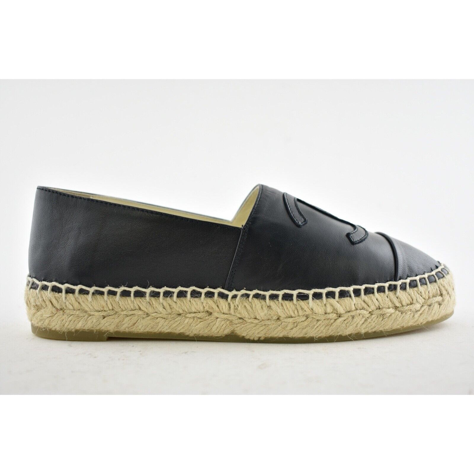 Chanel 18A Lambskin Leather CC Logo Espadrille Ballet Flat 35 Size US 5 / IT 35 - 3 Thumbnail