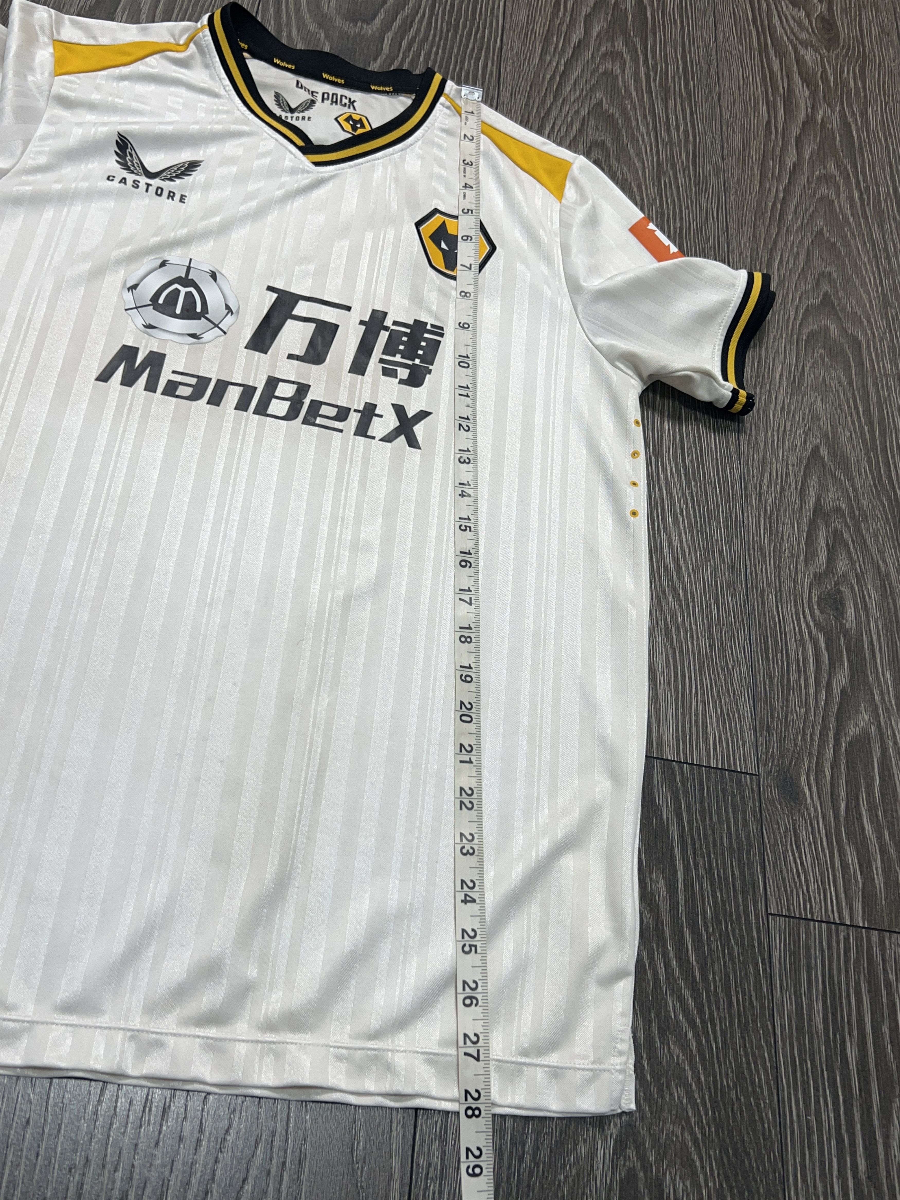 Castore Castore Wolverhampton Wanderers Football Soccer Shirt Jersey Size US M / EU 48-50 / 2 - 7 Thumbnail