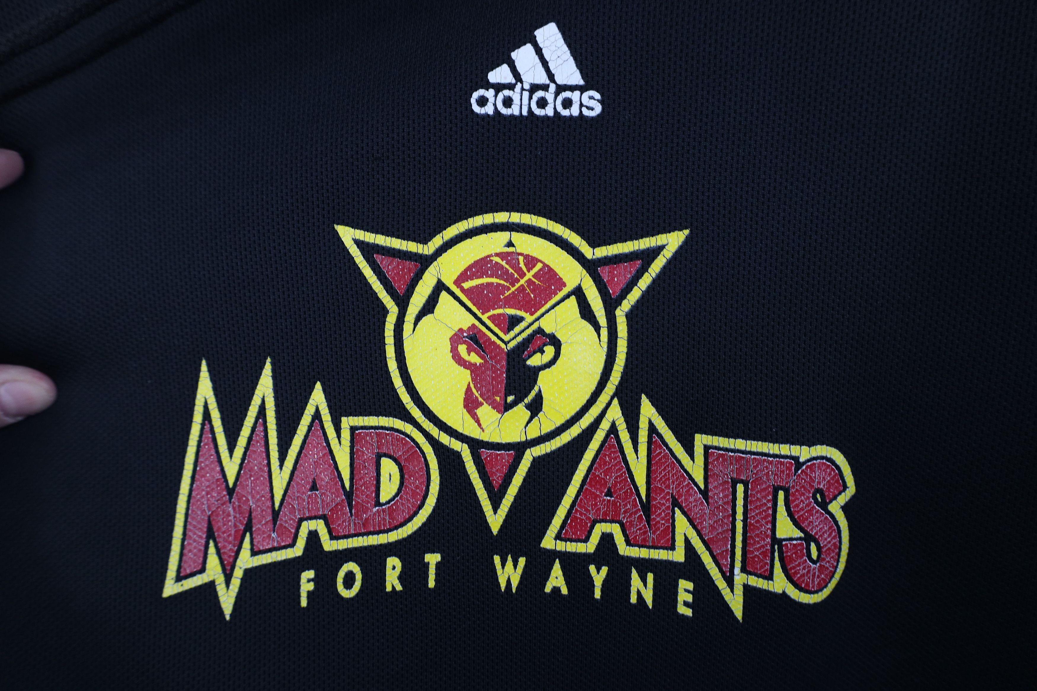 Adidas Adidas NBA G League Fort Wayne Mad Ants Basketball Hoodie Size US XL / EU 56 / 4 - 4 Thumbnail