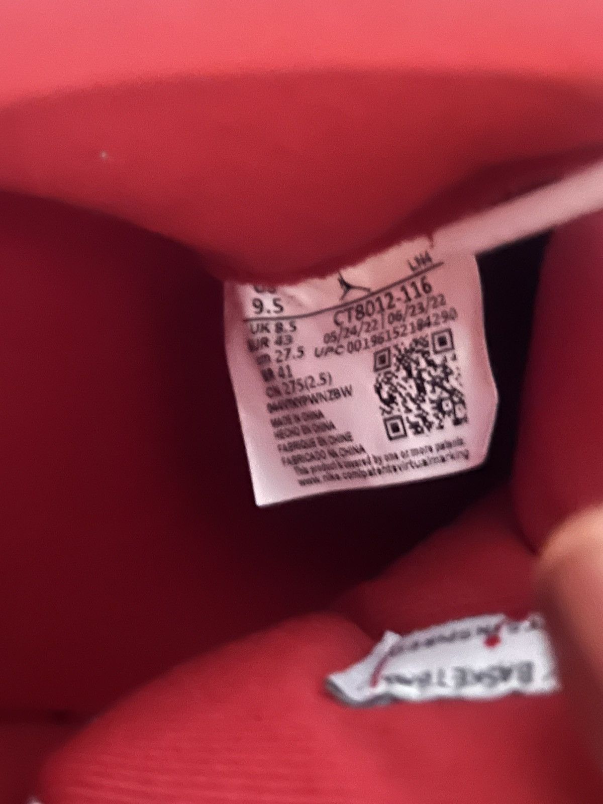 Jordan Brand Jordan 11 Cherry Size US 9.5 / EU 42-43 - 14 Thumbnail